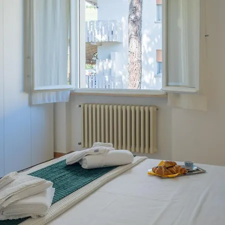 Lejlighed Elegant 2-suite Residence, Near The Thermal Baths *