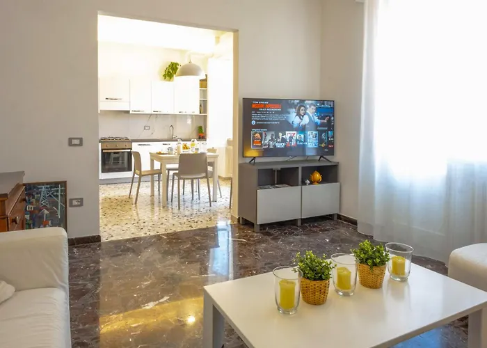 Daire Elegant 2-suite Residence, Near The Thermal Baths