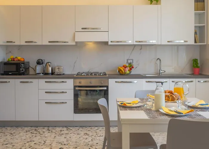 Elegant 2-suite Residence, Near The Thermal Baths Daire Castrocaro Terme