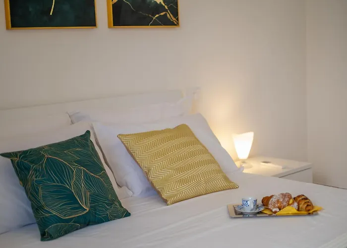 Daire Elegant 2-suite Residence, Near The Thermal Baths Castrocaro Terme