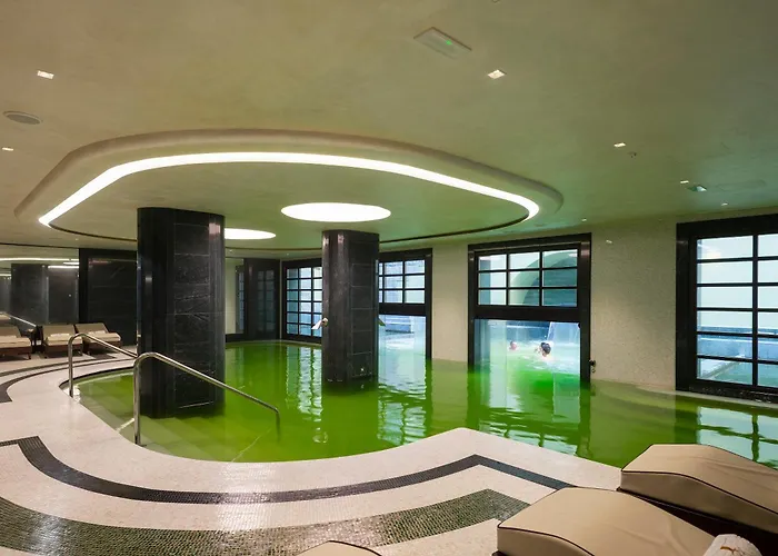 Appartement Elegant 2-suite Residence, Near The Thermal Baths *